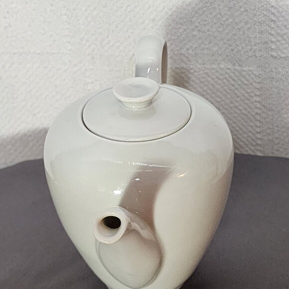 R KPM Krister Germany White Pattern KPM132 Porcelain Coffee Pot 1952-1965 MCMod - Picture 13 of 16
